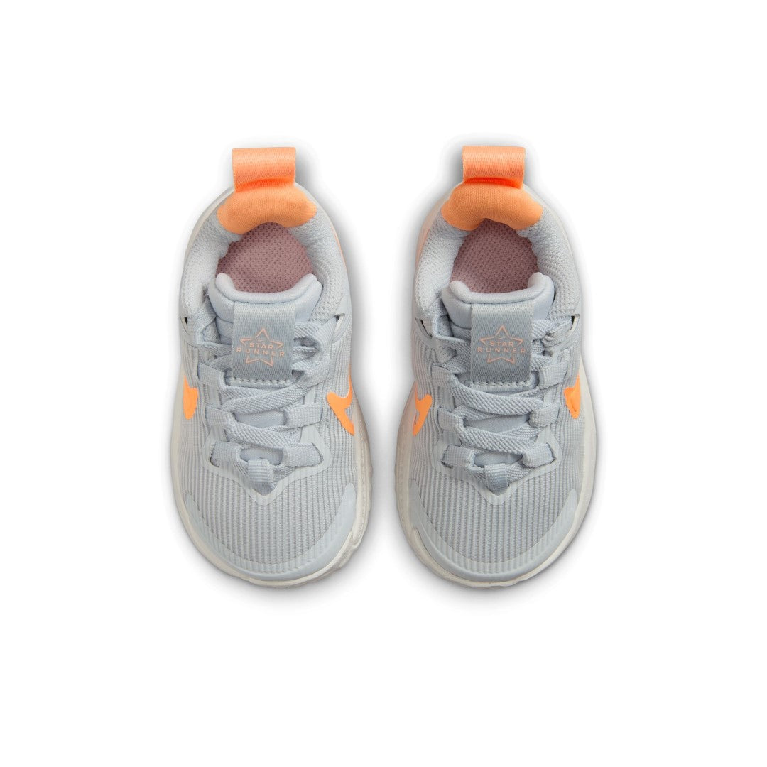 Star Runner 4 Running Shoes