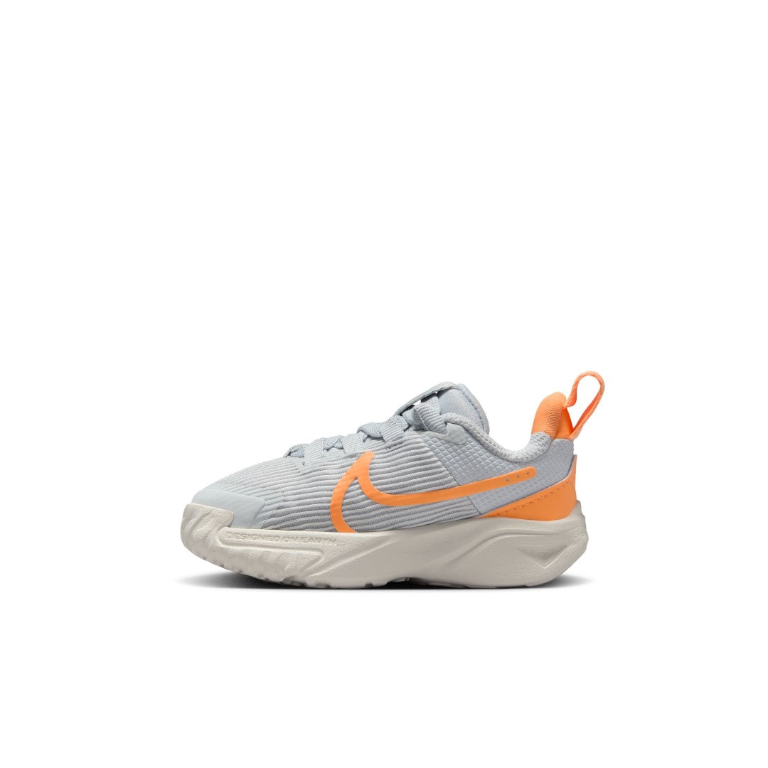 Star Runner 4 Running Shoes