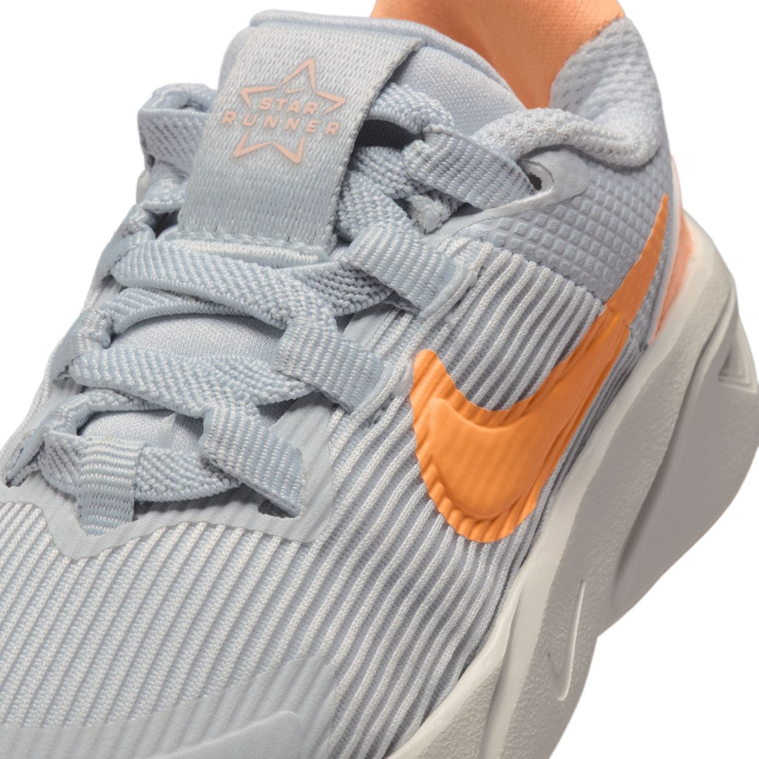 Star Runner 4 Running Shoes