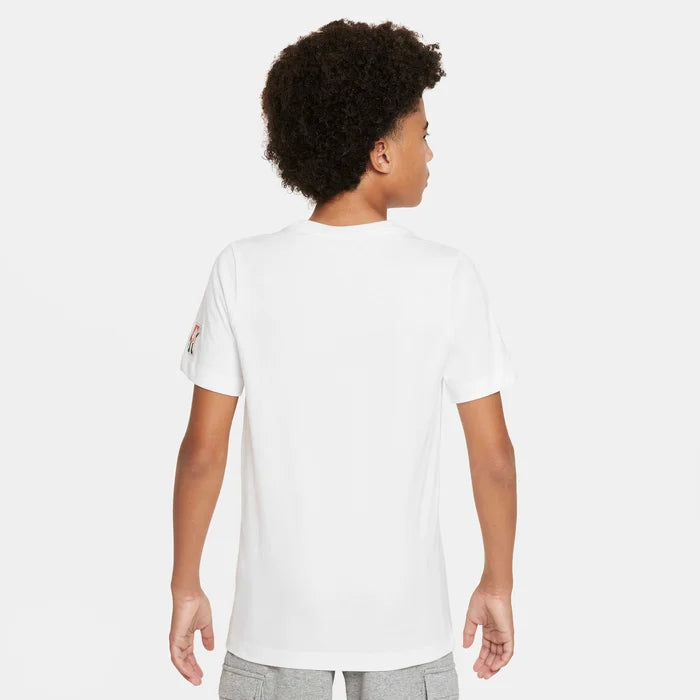 Nike Sportswear Older Kids' T-Shirt