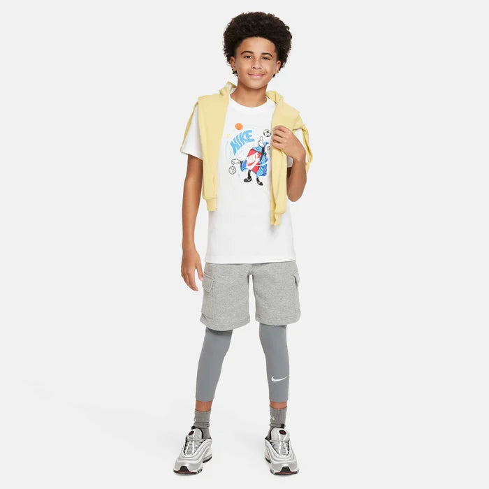 Nike Sportswear Older Kids' T-Shirt