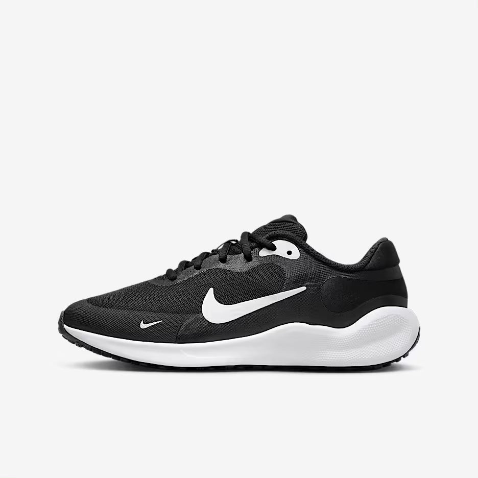 Nike Revolution 7 Older Kids' Road Running Shoes