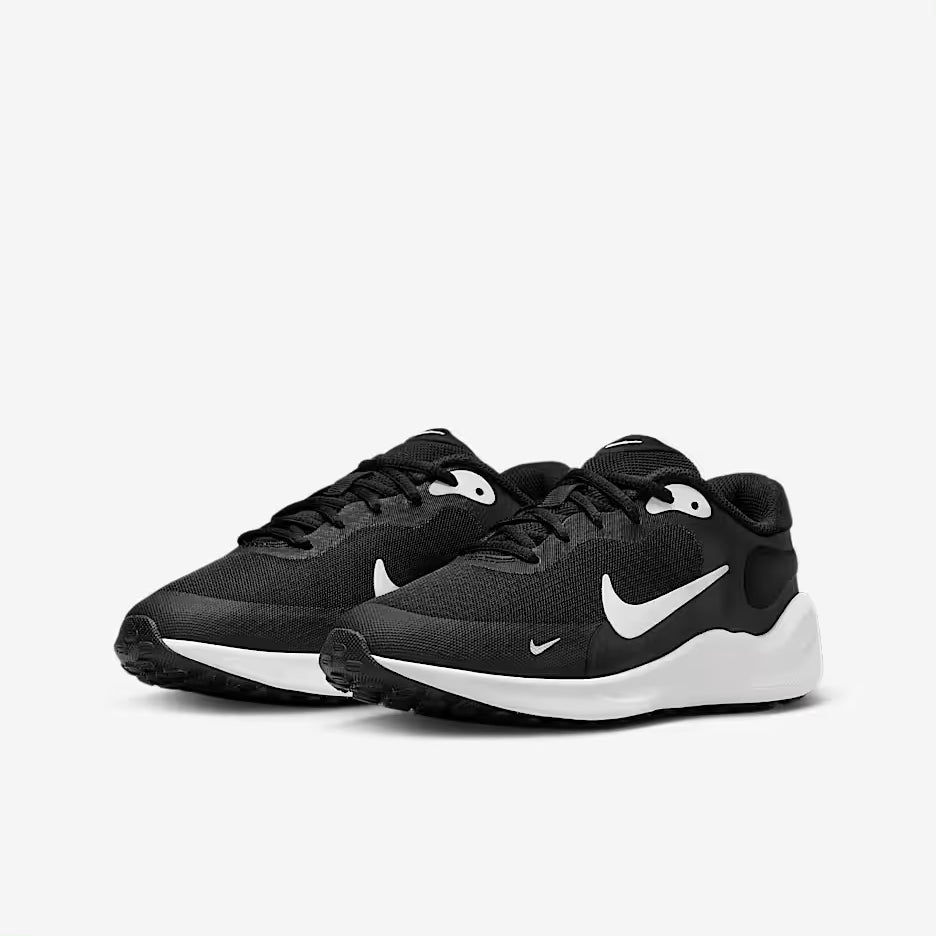 Nike Revolution 7 Older Kids' Road Running Shoes