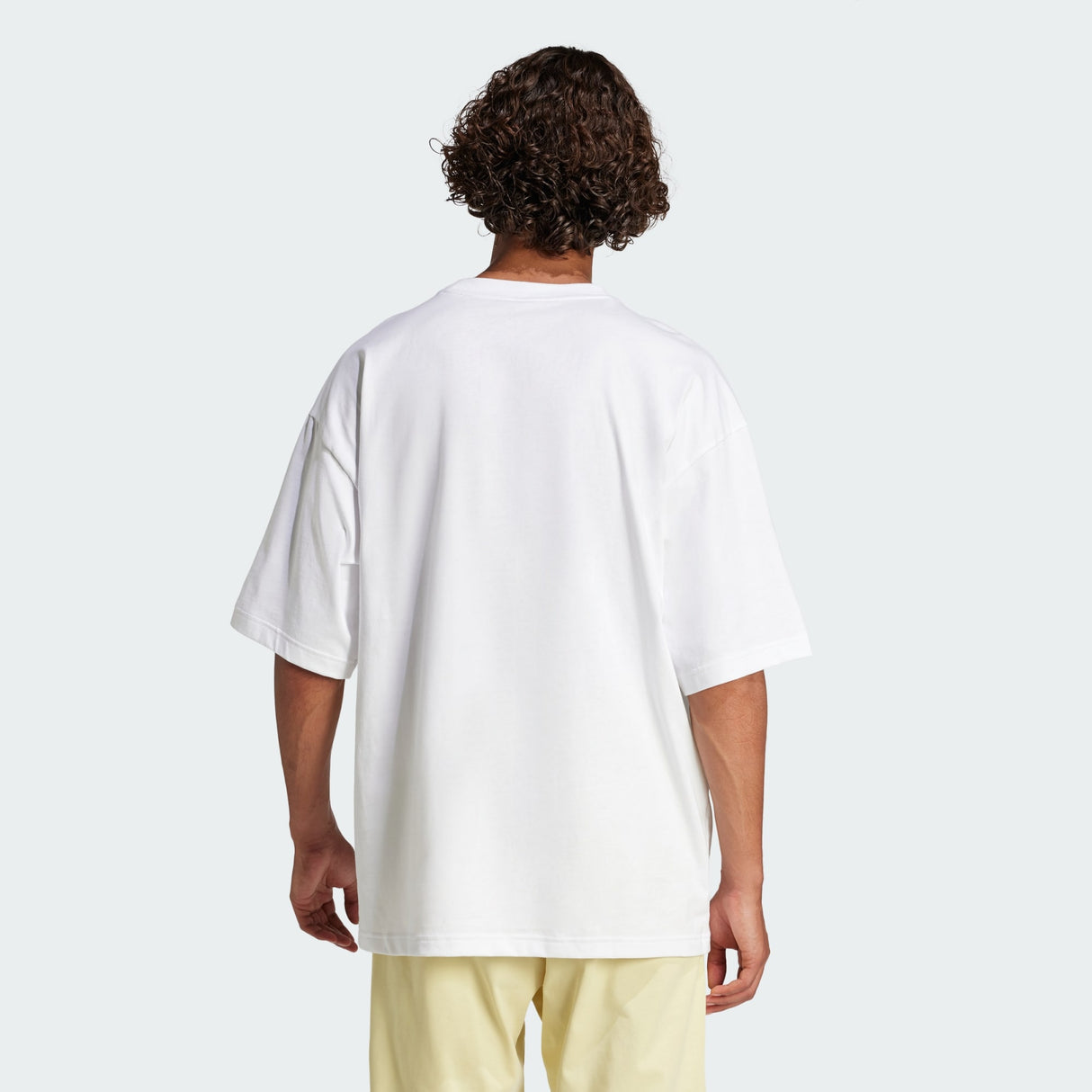 Future Icons Small Logo T-Shirt