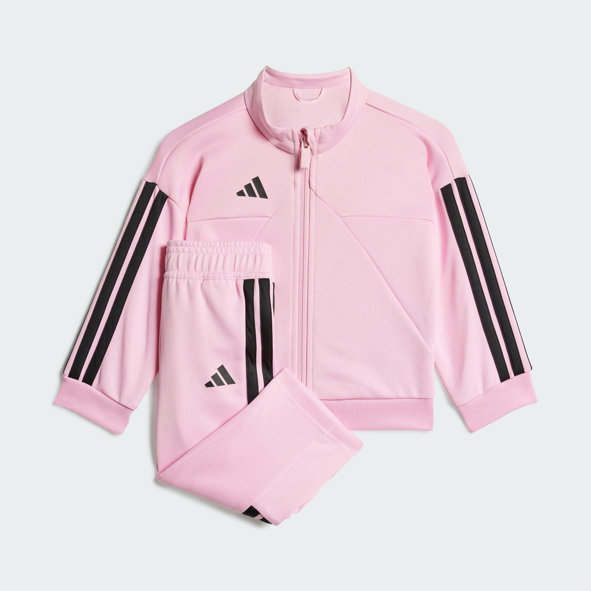 House Of Tiro Tee Set