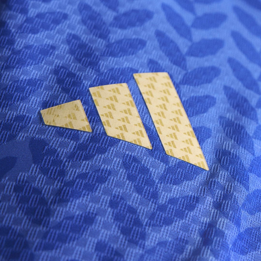 Italy 26 Home Authentic Jersey