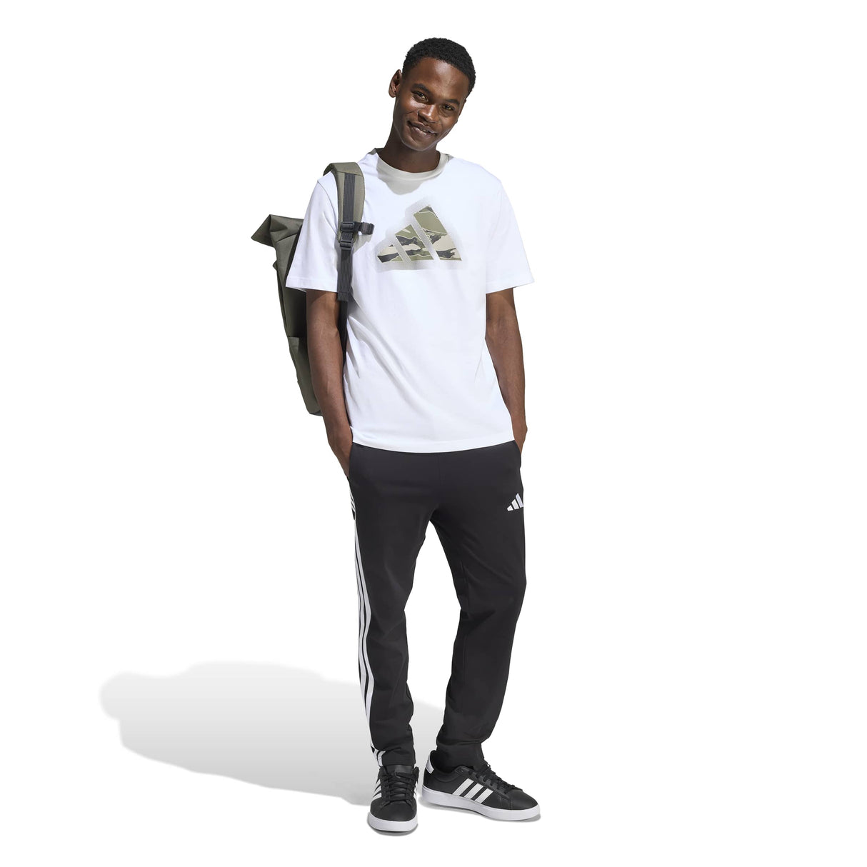 CAMO MODERN LOGO GRAPHIC T-SHIRT