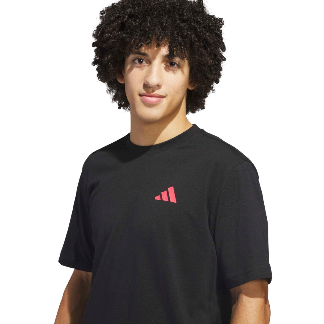 Everyday Getaway Graphic T-shirt