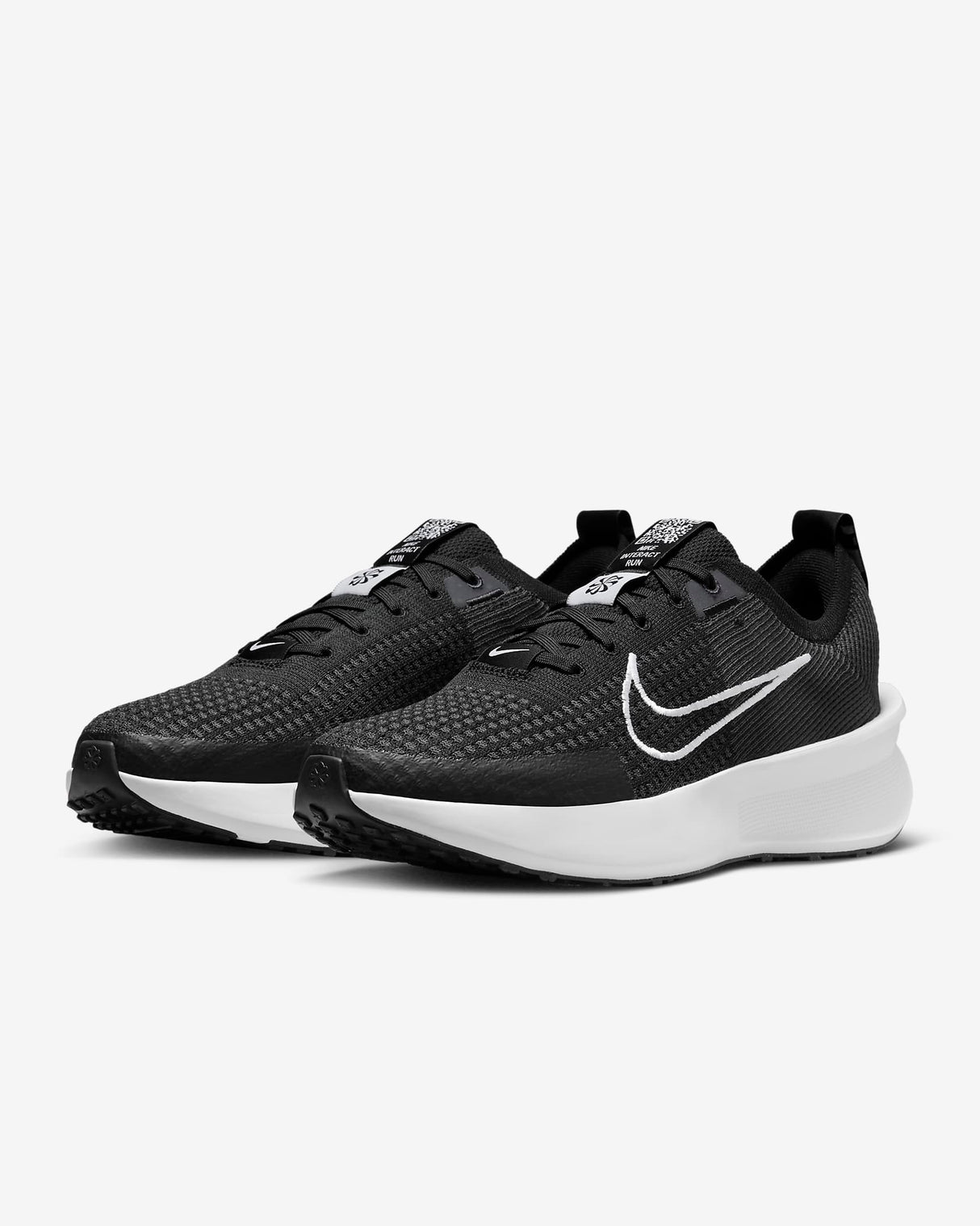 Nike Interact Run Men'S Road Running Shoes