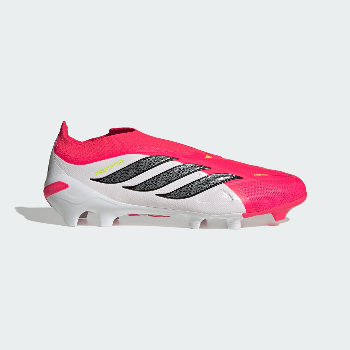 Predator League Laceless Firm Ground Football Boots