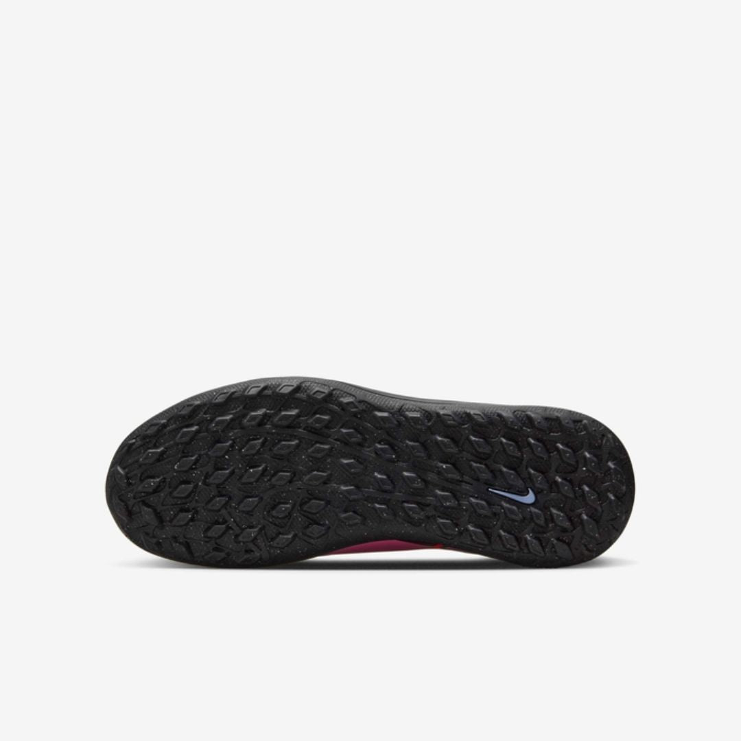 Jr. Mercurial Vapor 16 Club Turf Low-Top Football Shoes