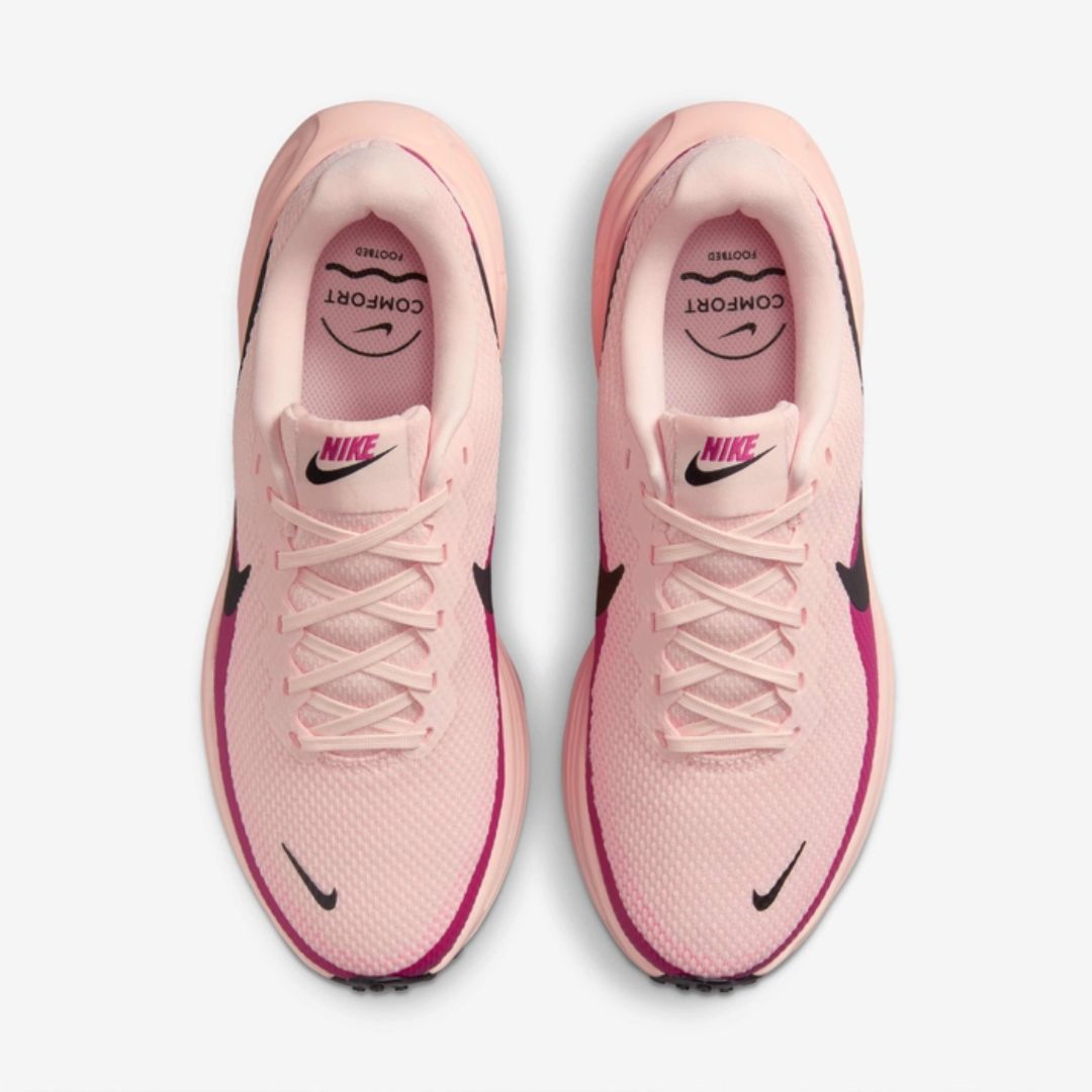 Revolution 8 Road Running Shoes