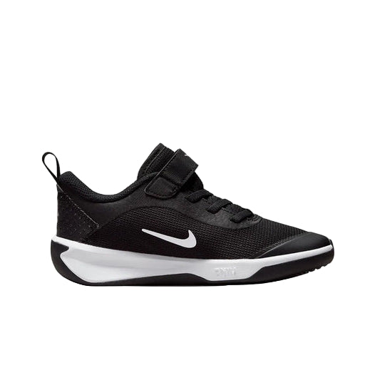 حذاء نايكي أومني متعدد الملاعب (PS)