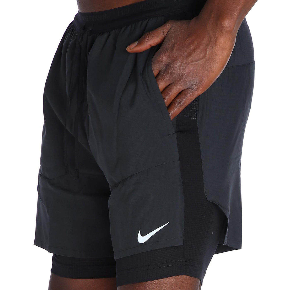 شورت قصير هجين من إم إن كيه دي إف سترايد 5 بوصات