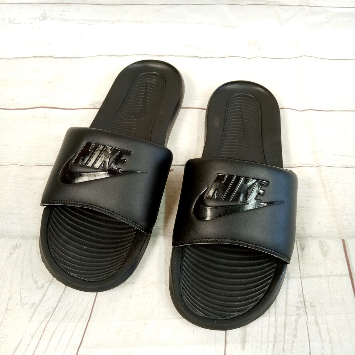 Nike Victori One Slide