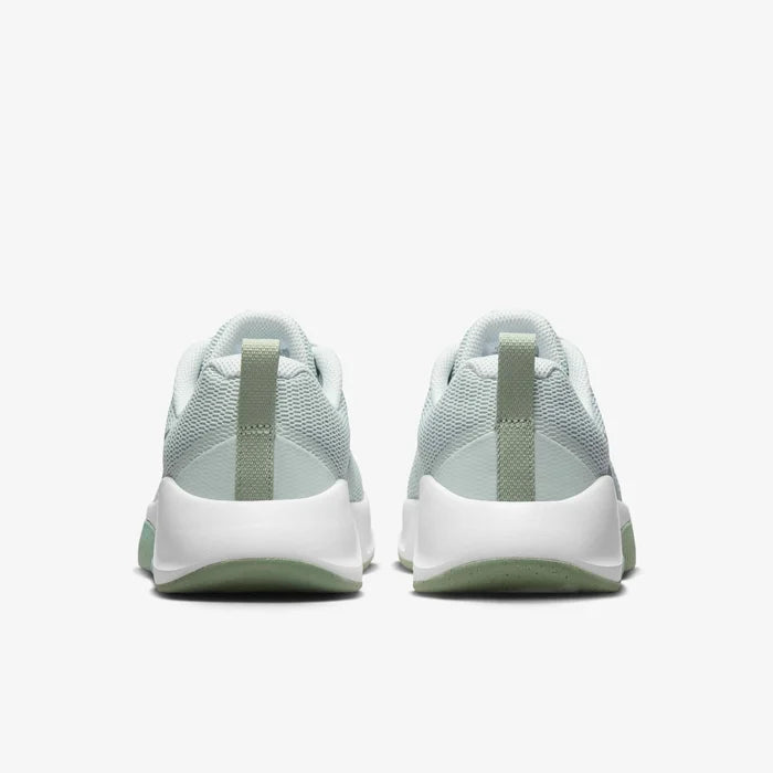 حذاء نايكي ام سي ترينر 3