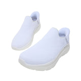 GO WALK Max Cushioning Shoes