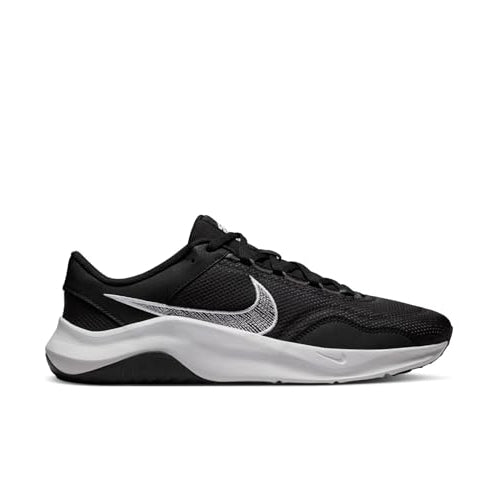 حذاء نايكي ليجند إسينشال 3 NN