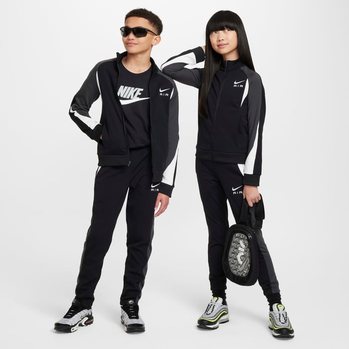 K NIKE AIR TRACKSUIT