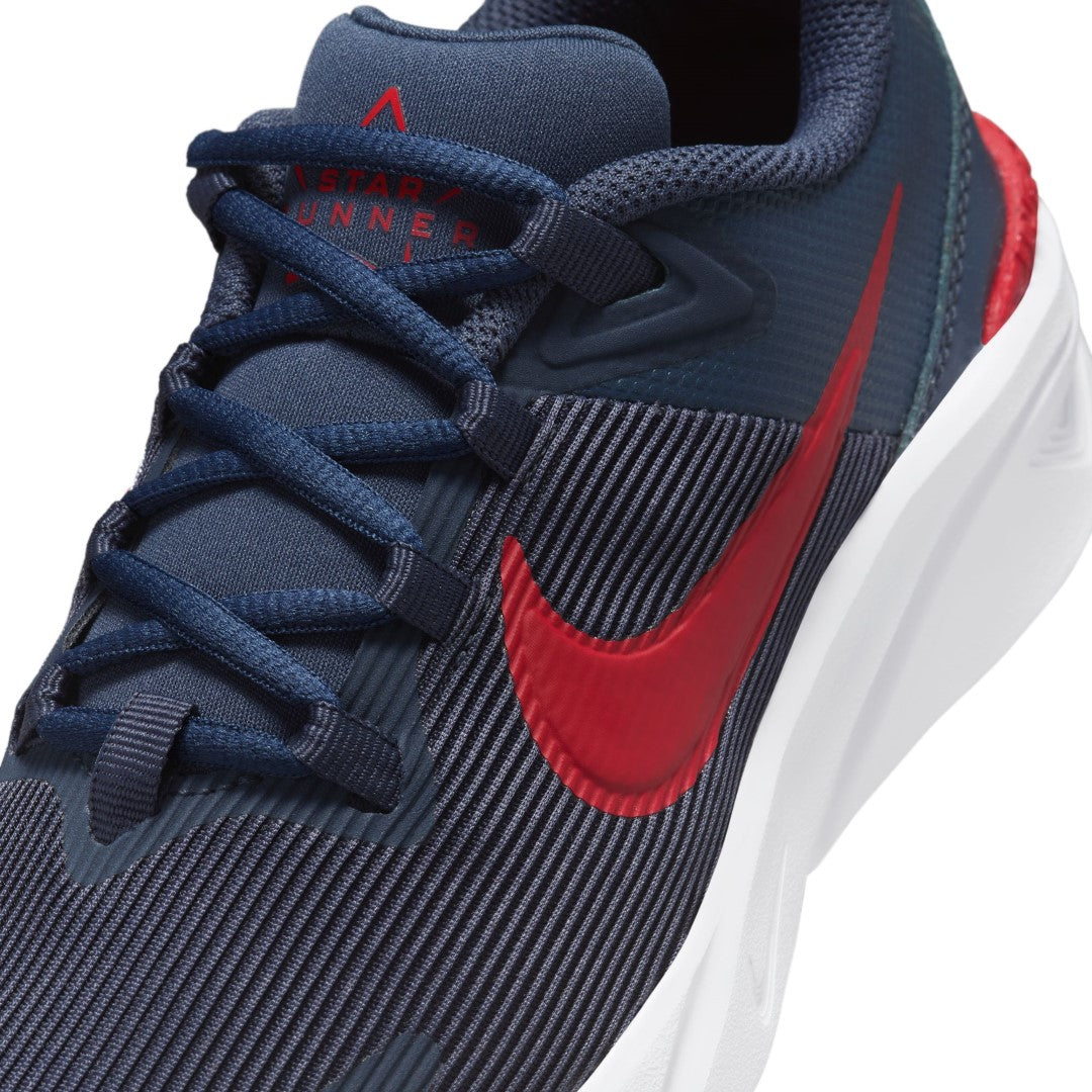Star Runner 4 Running Shoes