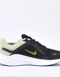 NIKE QUEST 5
