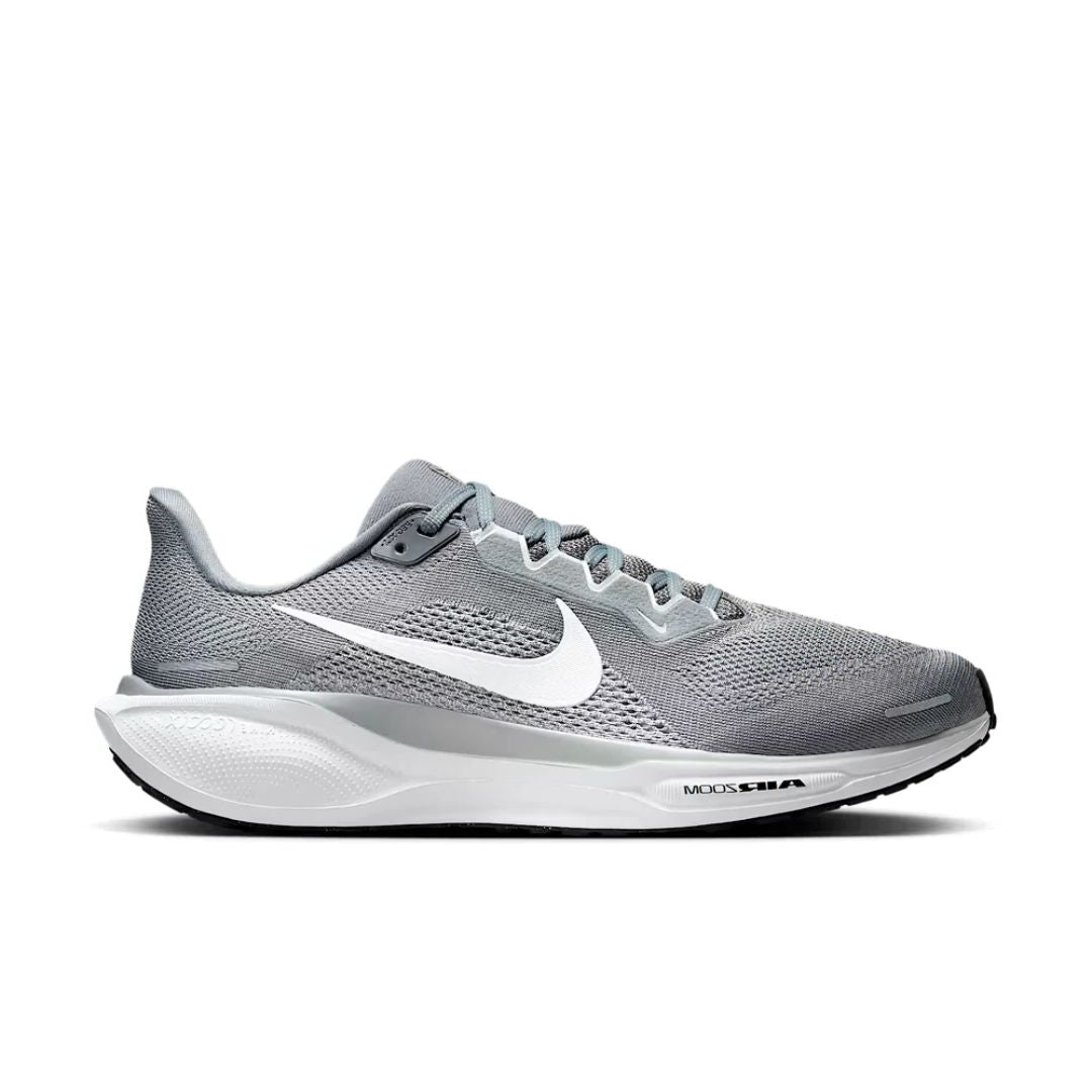 旧型WORLD PEGASUS グレー Nike Pegasus 41 Men's Road Running Shoes – Alriqa Sport