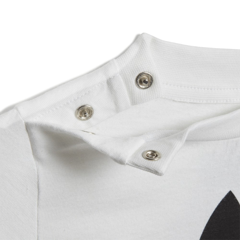 مجموعة تيشيرتات قصيرة