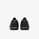 Nike Jr. Phantom Gx 2 Club Tf Soccer Shoes