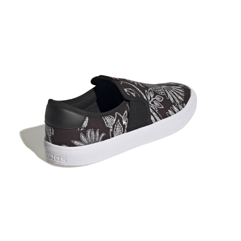 Vulc Raid3R Lifestyle Skateboarding Slip-On Canvas Graphic Print Shoes