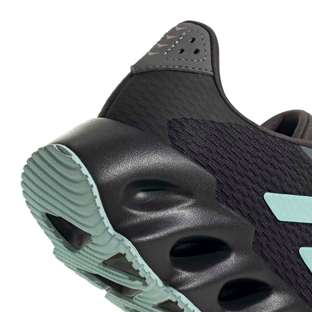 Switch Run Running Shoes