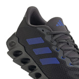 حذاء أديداس سويتش ران M