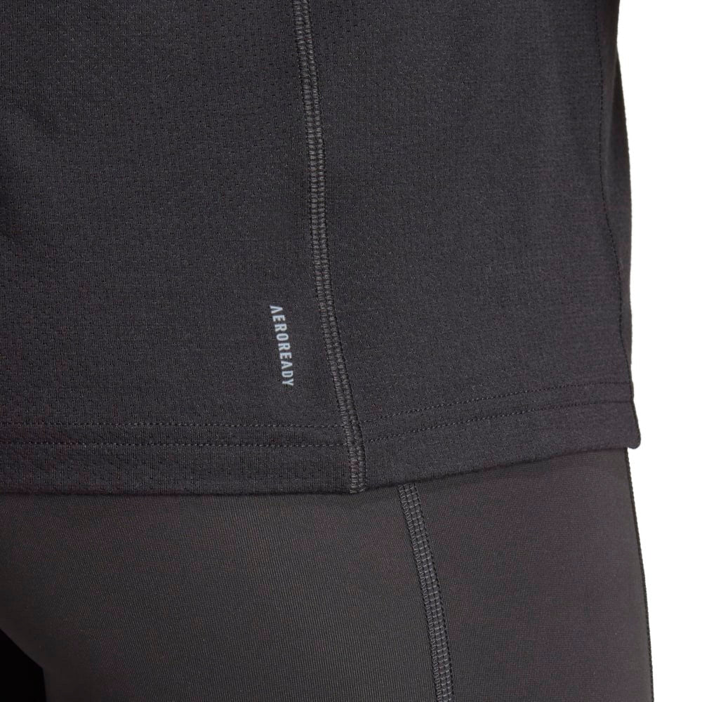 Train Essentials Big Performance Logo Training T-Shirt