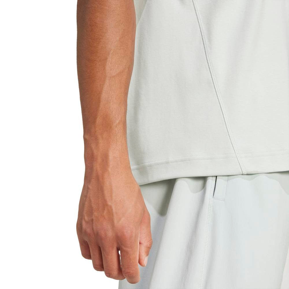 تي شيرت M CE UPF