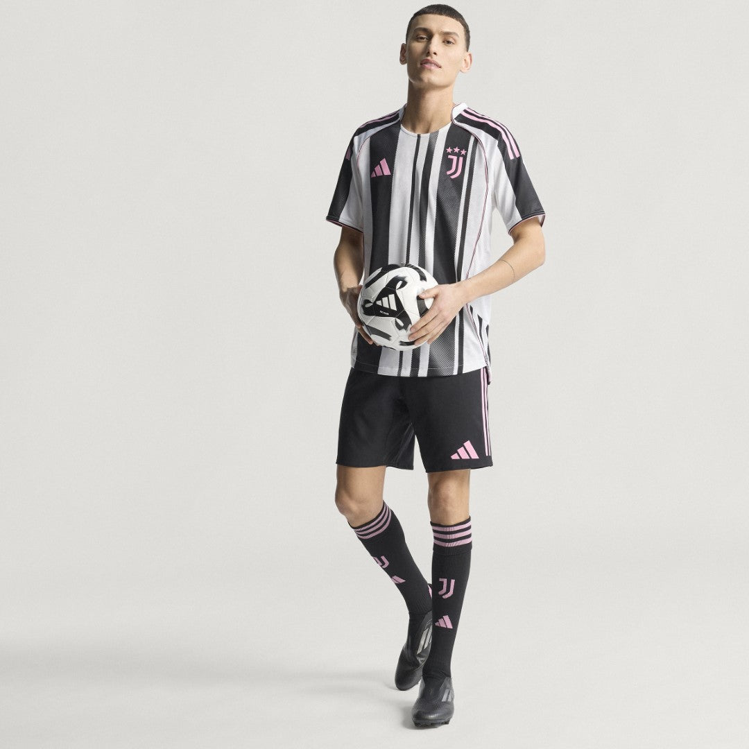 Juventus 25/26 Home Authentic Jersey – Alriqa Sport