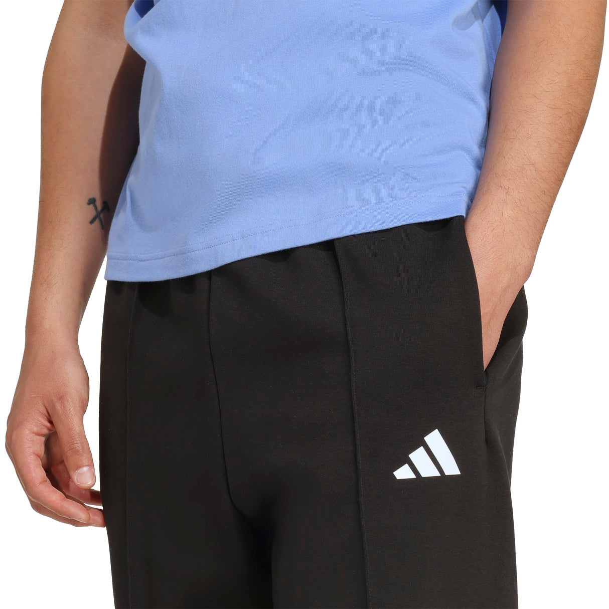 Future Icons Small Logo Open-Hem Pants