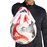 PREDATOR GOALKEEPER GLOVE PRO