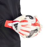 PREDATOR GOALKEEPER GLOVE PRO