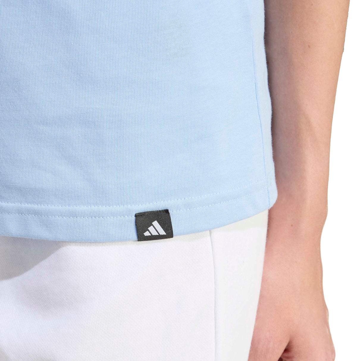 SOFT SPORTS GRAPHIC TSHIRT