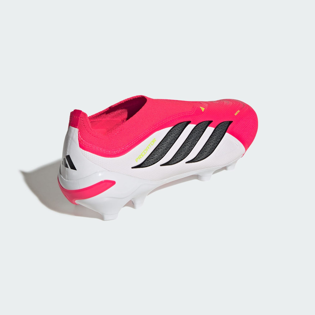Predator League Laceless Firm Ground Football Boots