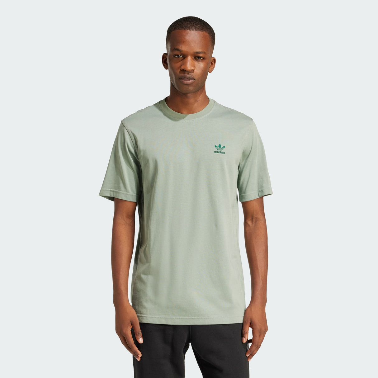 Trefoil Essentials Tee