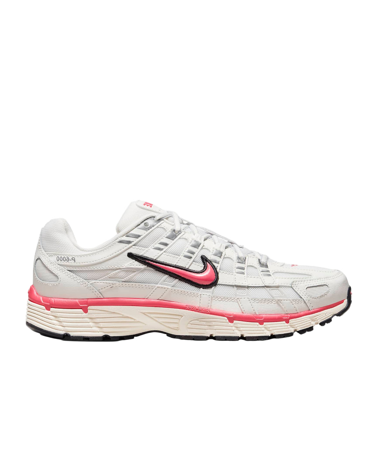 حذاء نايكي P-6000