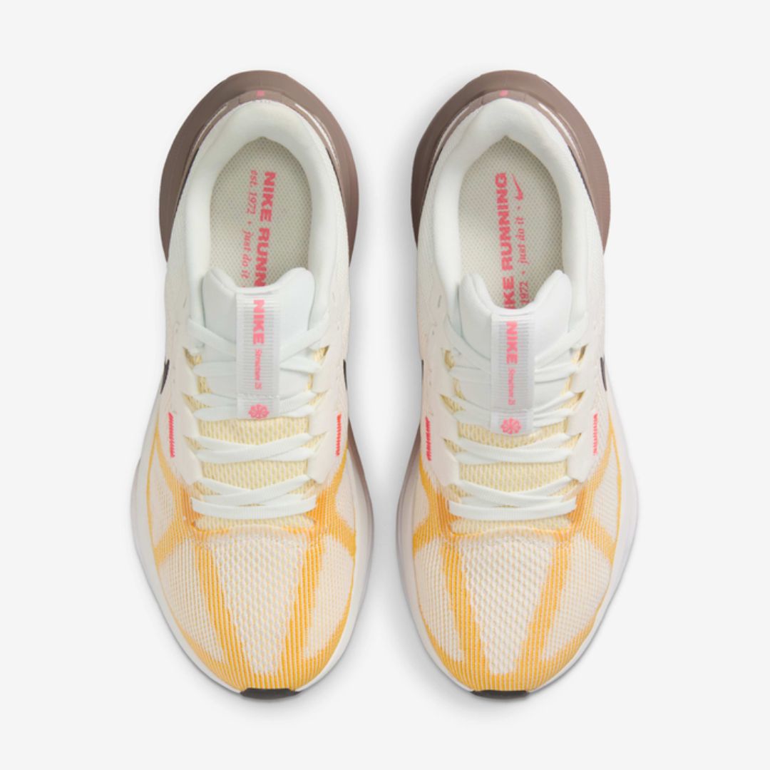 Structure 25 Road Running Shoes