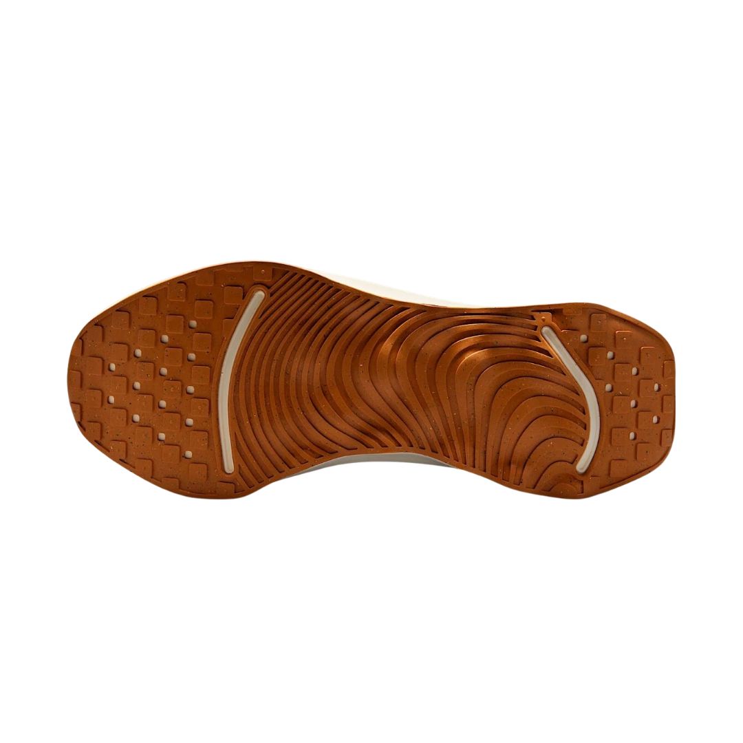 Motiva Walking Shoes