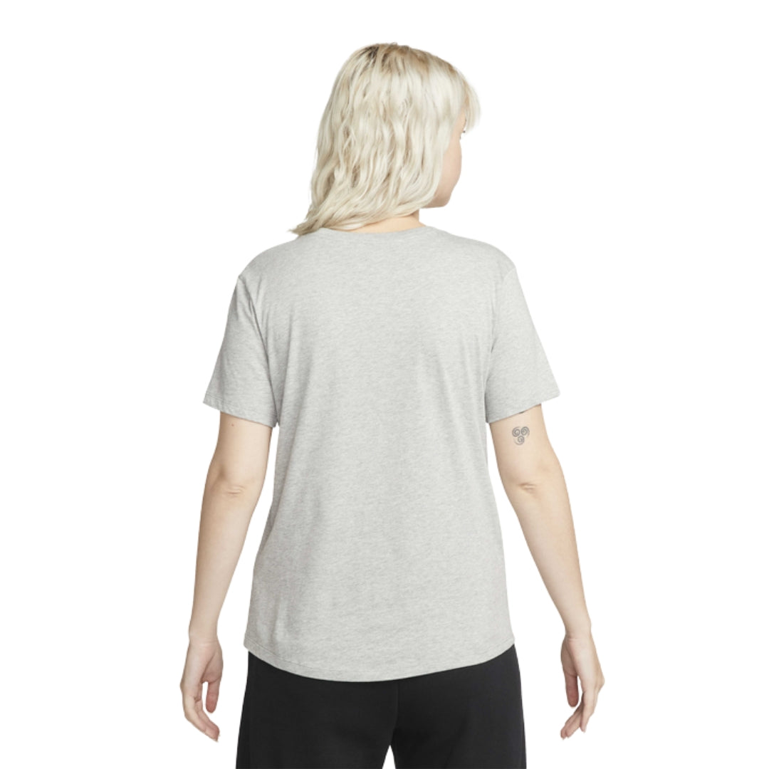Sportswear Essentials Logo T-Shirt