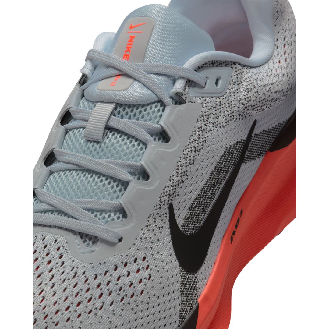 Winflo 11 Running Shoes