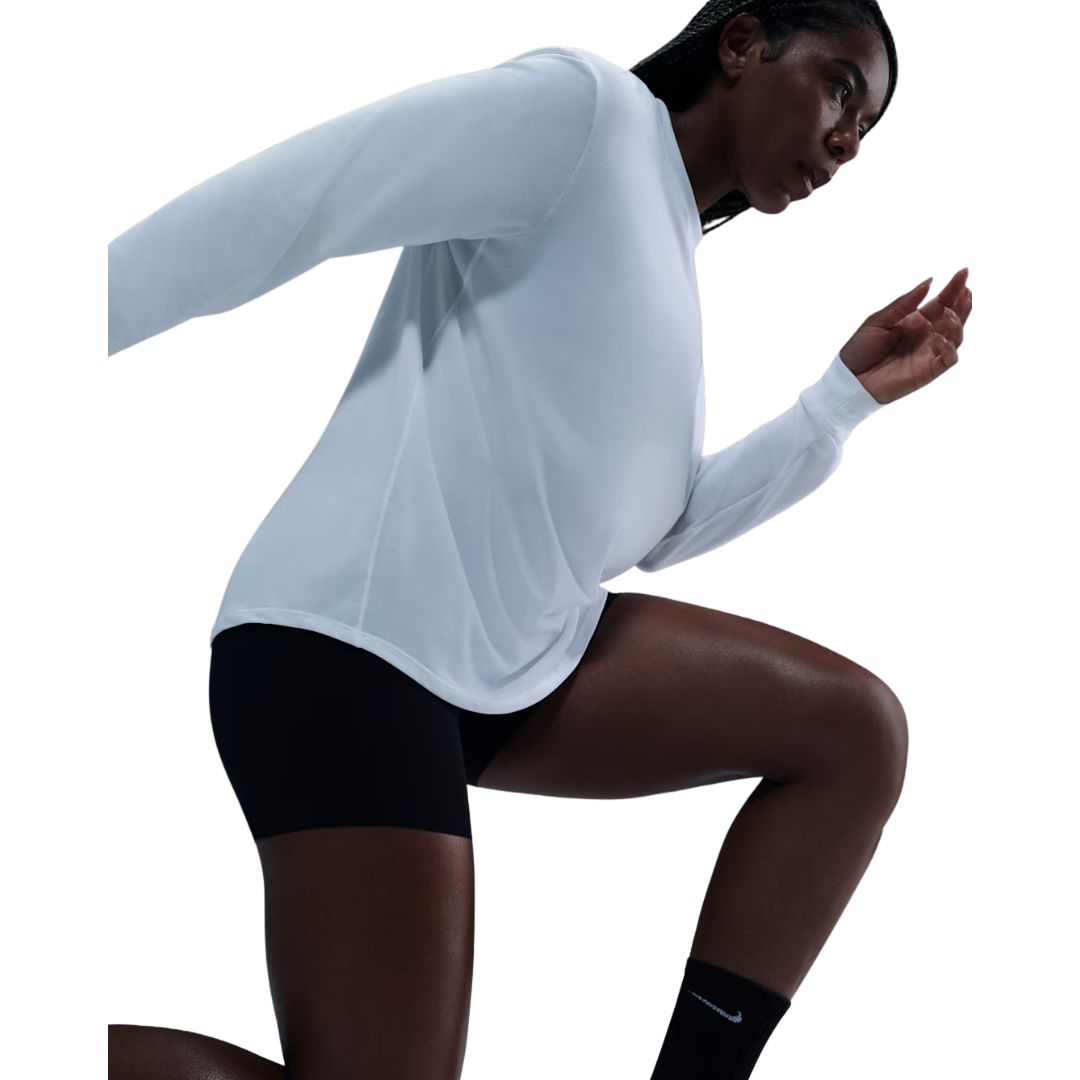 One Relaxed Dri-FIT Long-Sleeve Top