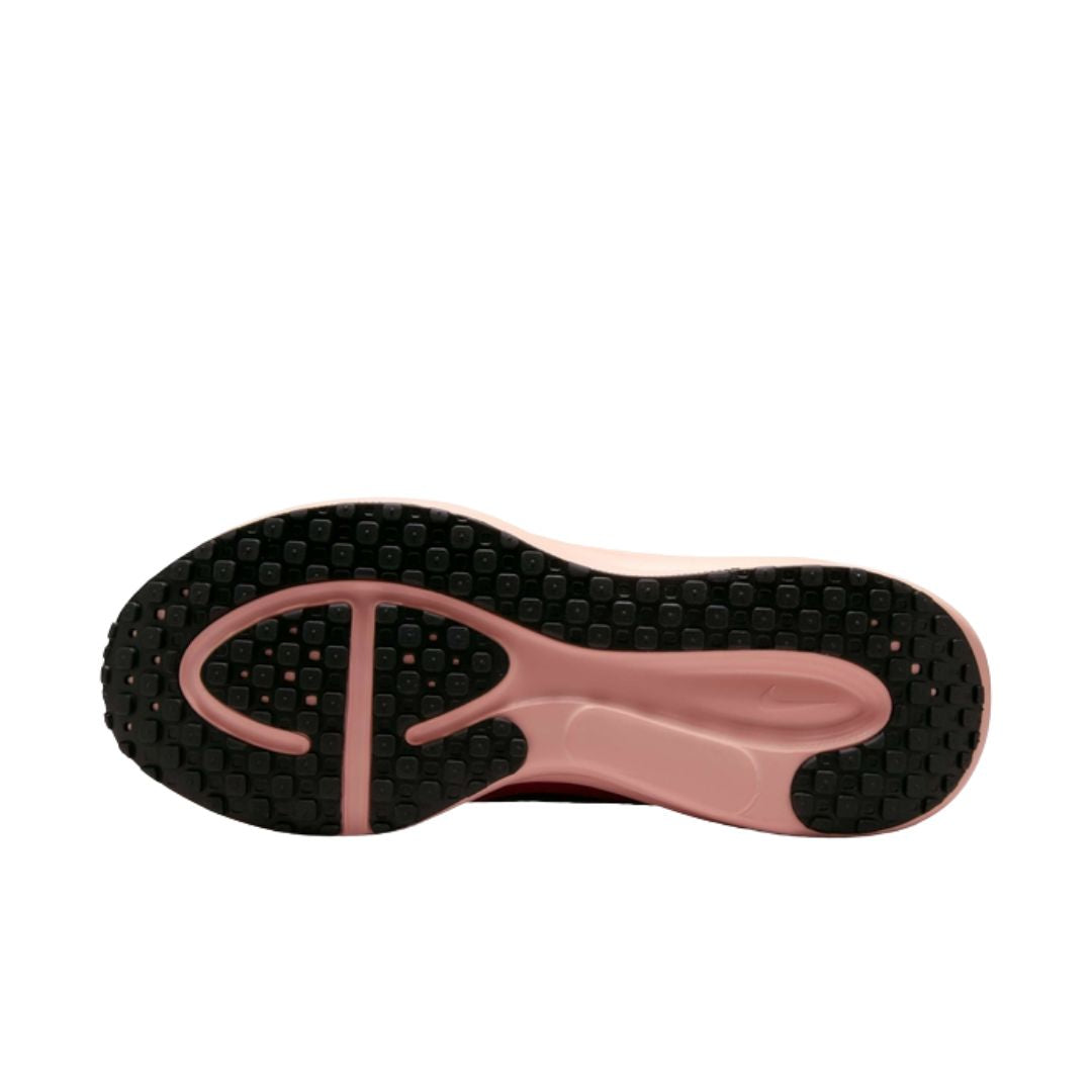 Revolution 8 Road Running Shoes