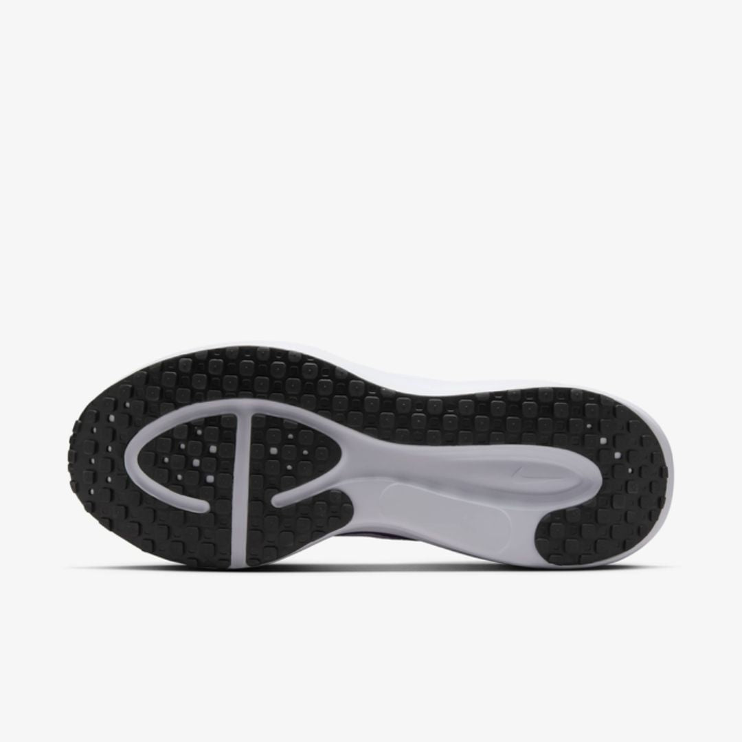 Revolution 8 Road Running Shoes