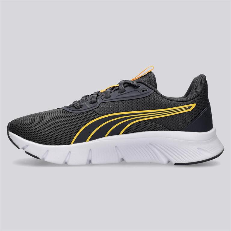 حذاء FlexFocus Modern AC من PUMA باللون الأسود والوردي من PUMA