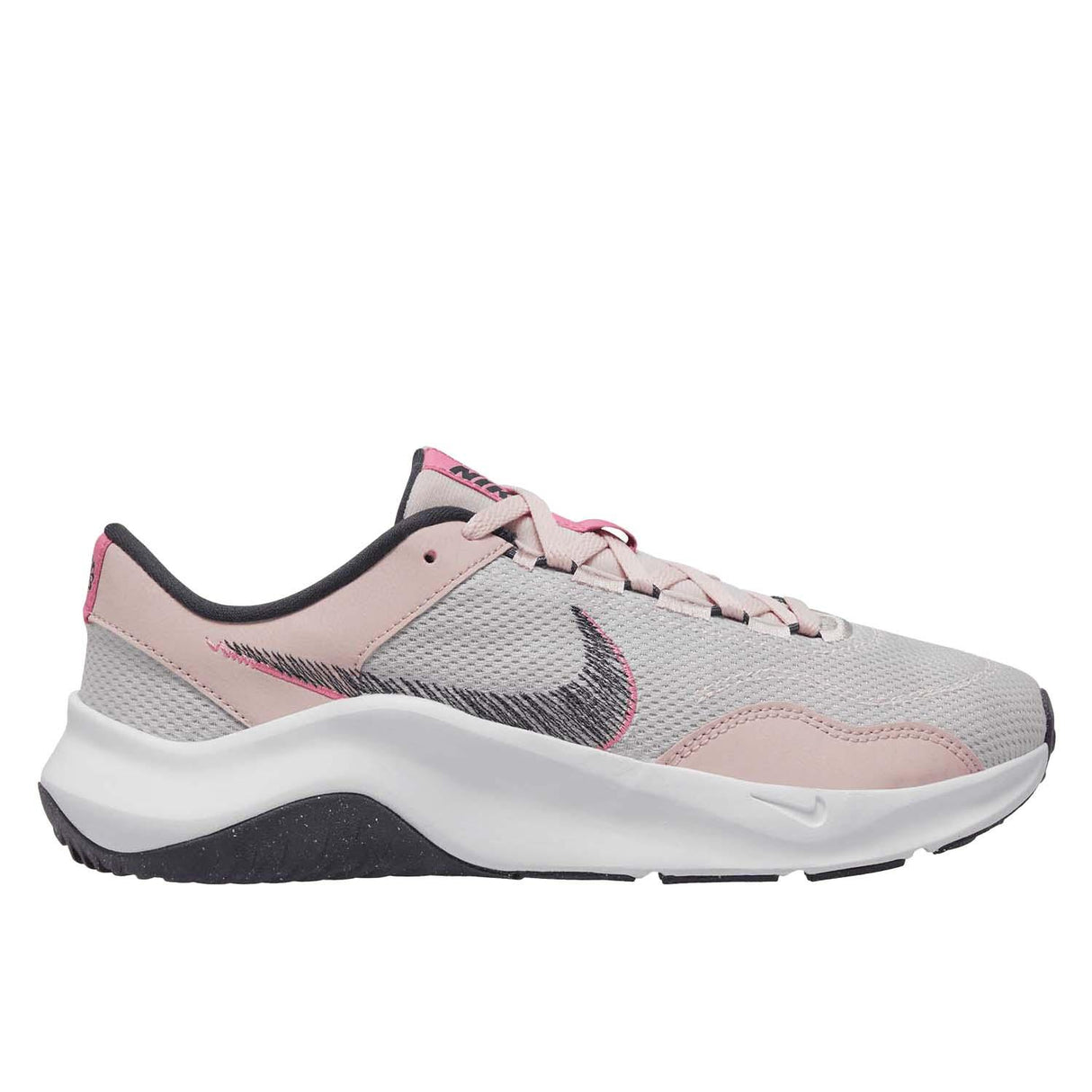 W Nike Legend Essential 3 Nn